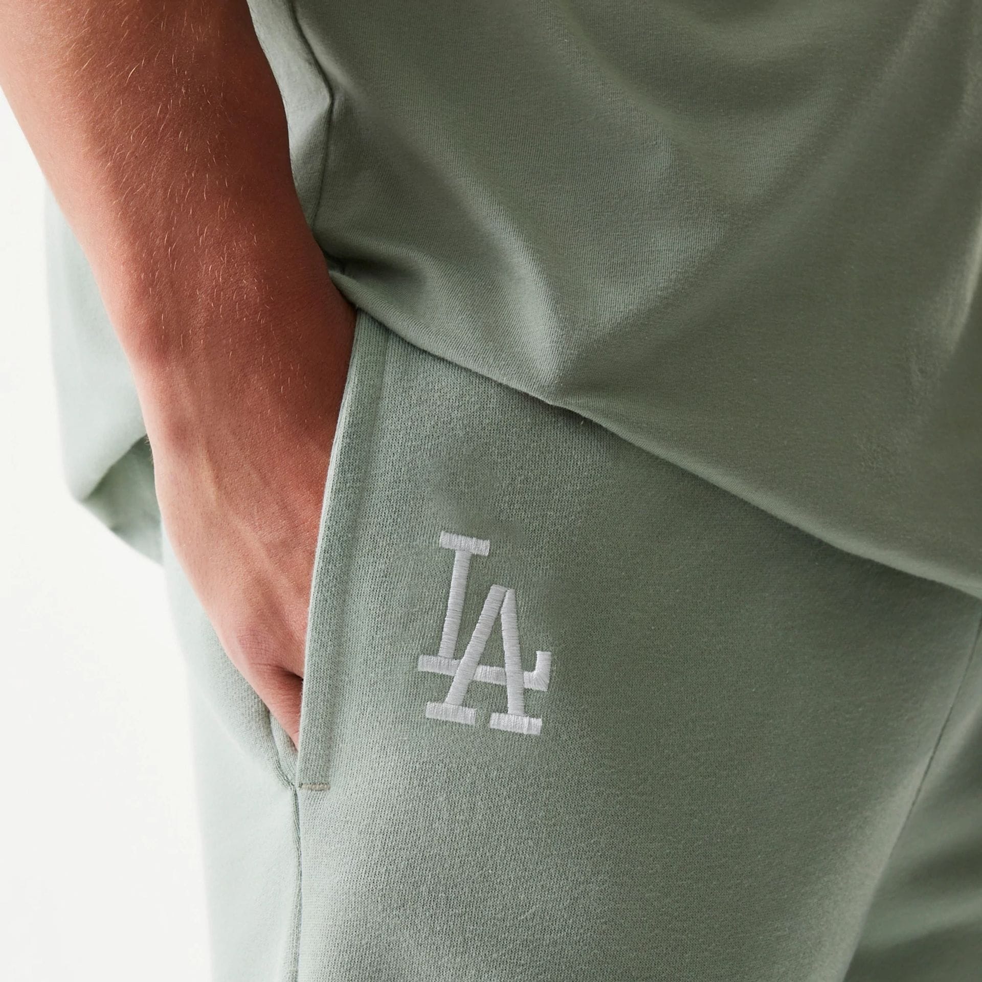 LA Dodgers MLB League Essential Midi Pastel Green Shorts