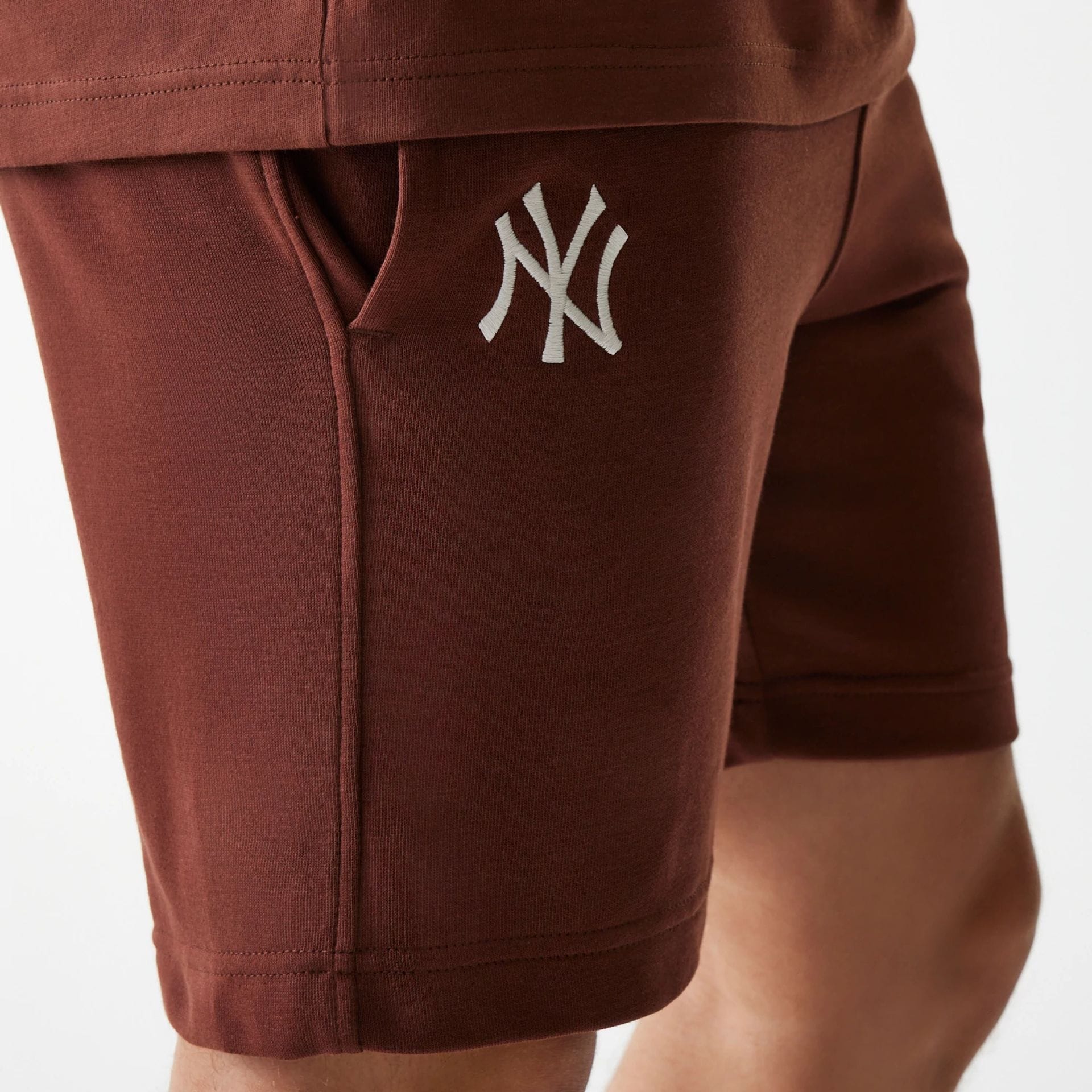 New York Yankees MLB Midi League Essential Brown Shorts
