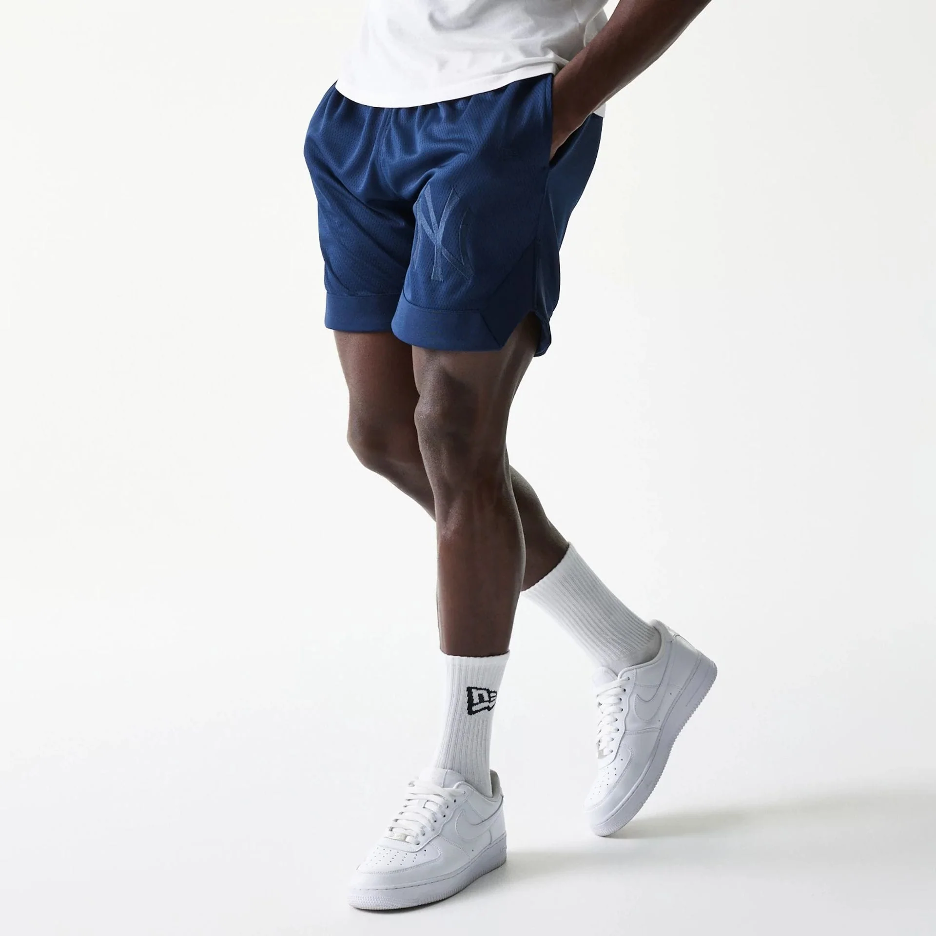 10462-new-york-yankees-tonal-pack-blue-shorts-6.webp New York Yankees Tonal Pack Blue Shorts