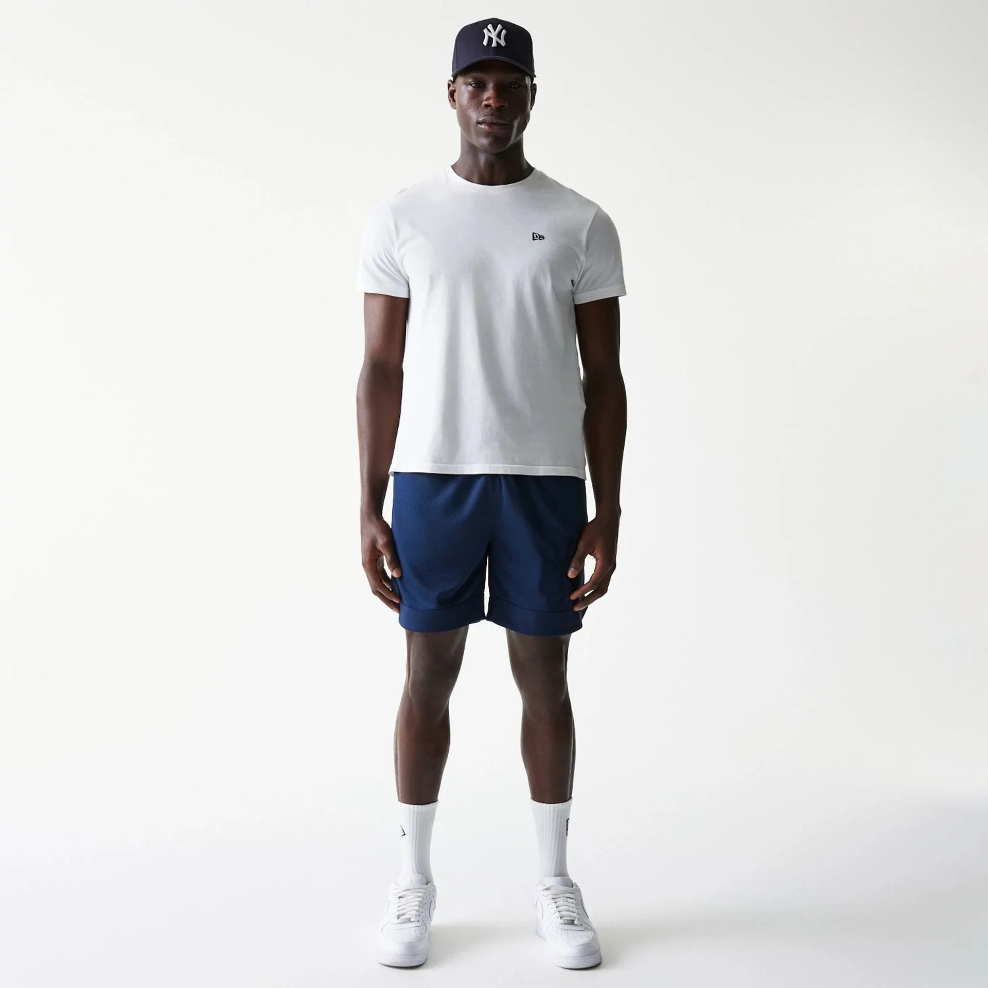 10462-new-york-yankees-tonal-pack-blue-shorts-8.webp New York Yankees Tonal Pack Blue Shorts