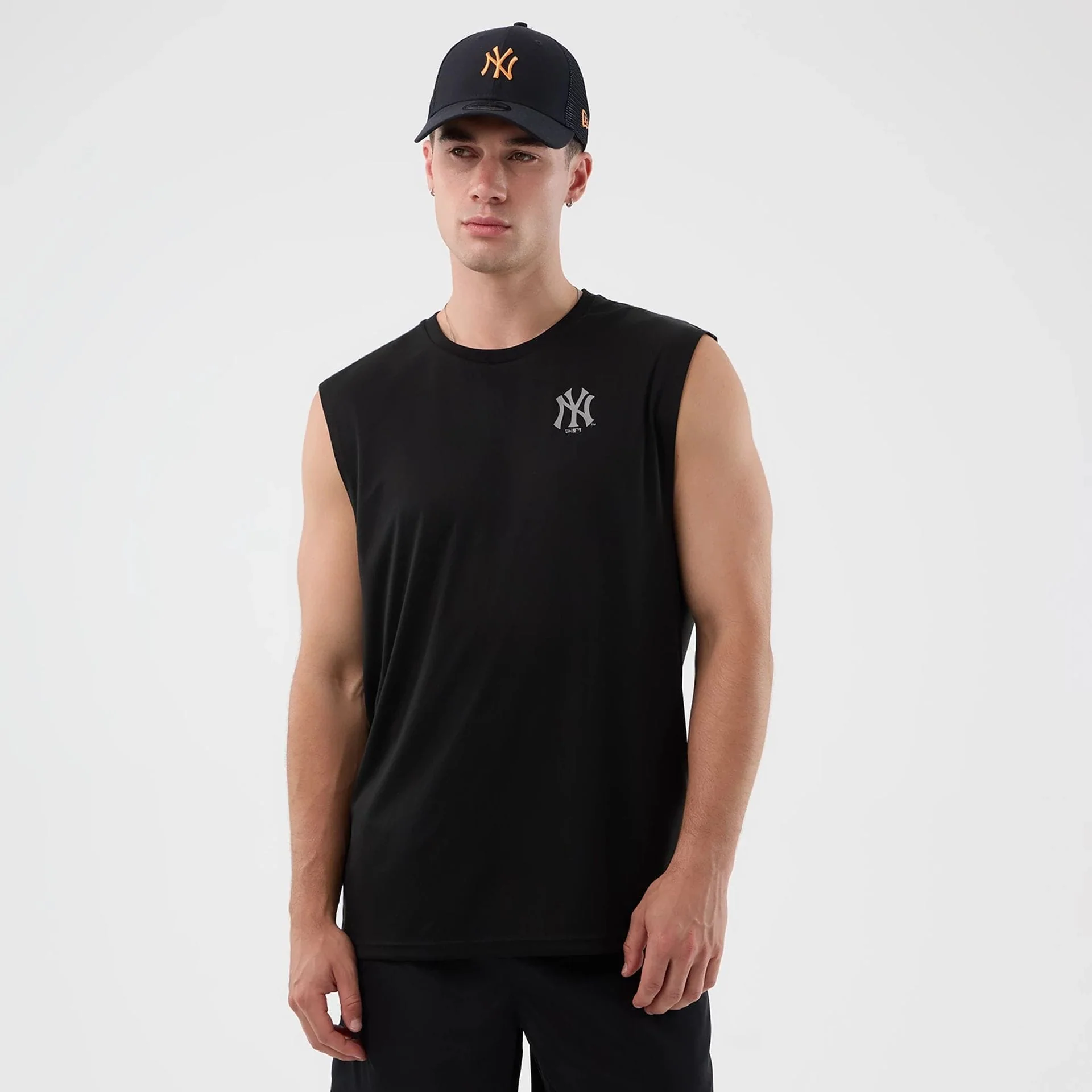 10850-new-york-yankees-mlb-core-plus-black-vest-1.webp New York Yankees MLB Core Plus Black Vest