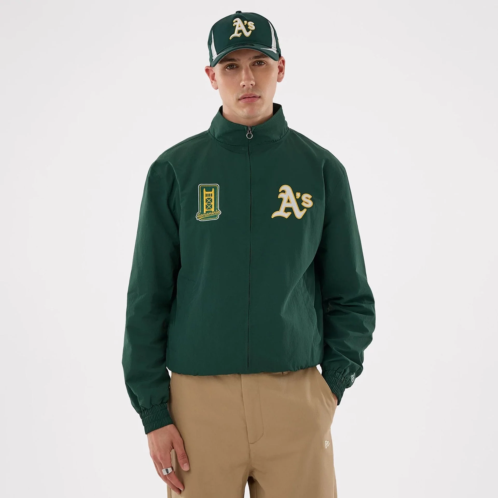 11421-athletics-mlb-dark-green-sports-jacket-1.webp Athletics MLB Dark Green Sports Jacket