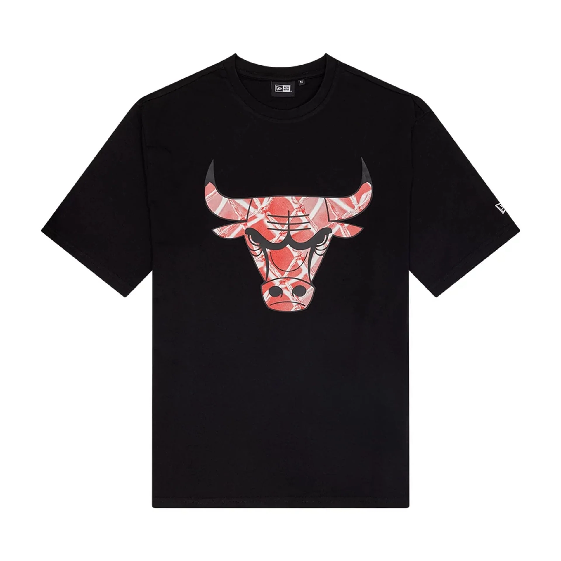 12099-chicago-bulls-nba-arch-graphic-black-oversized-t-shirt-1.webp Chicago Bulls NBA Arch Graphic Black Oversized T-Shirt