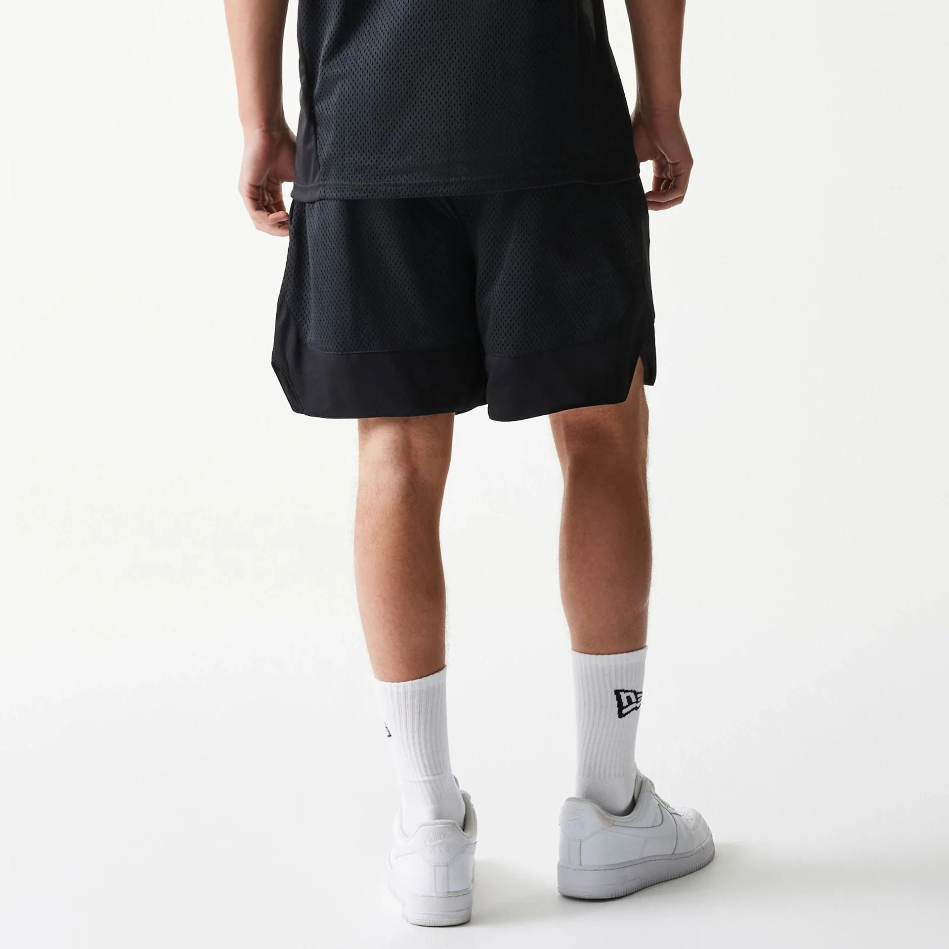 New Era Mesh Black Shorts