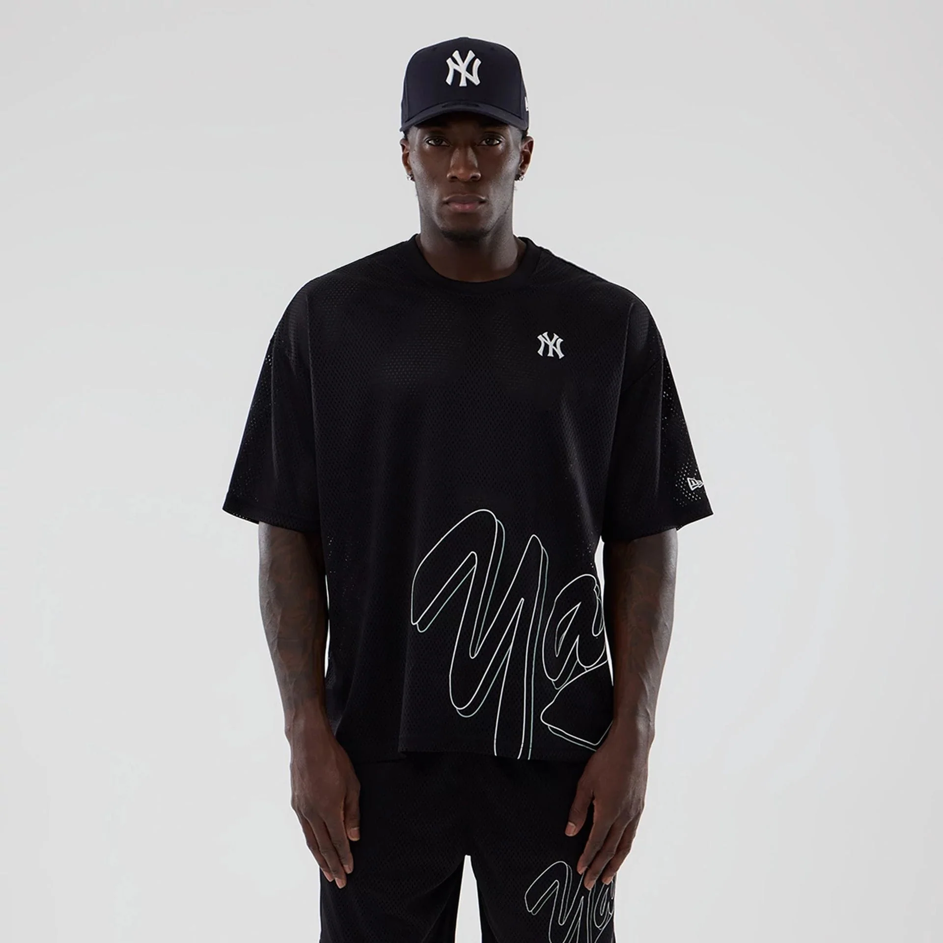 New York Yankees MLB Mix League Black Oversized Mesh T-Shirt