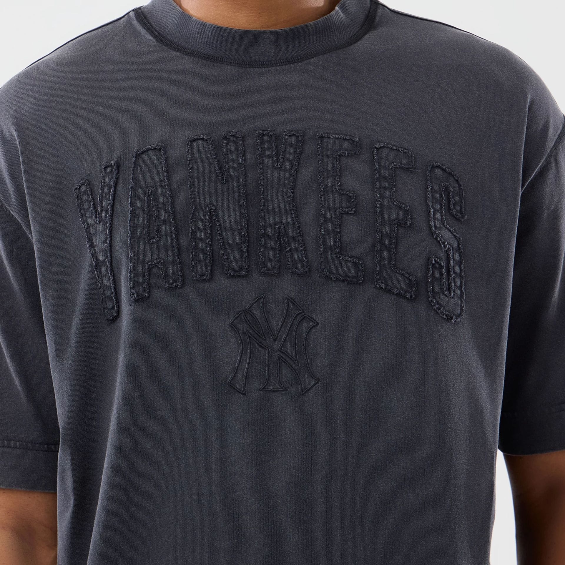 New York Yankees MLB Washed Black T-Shirt