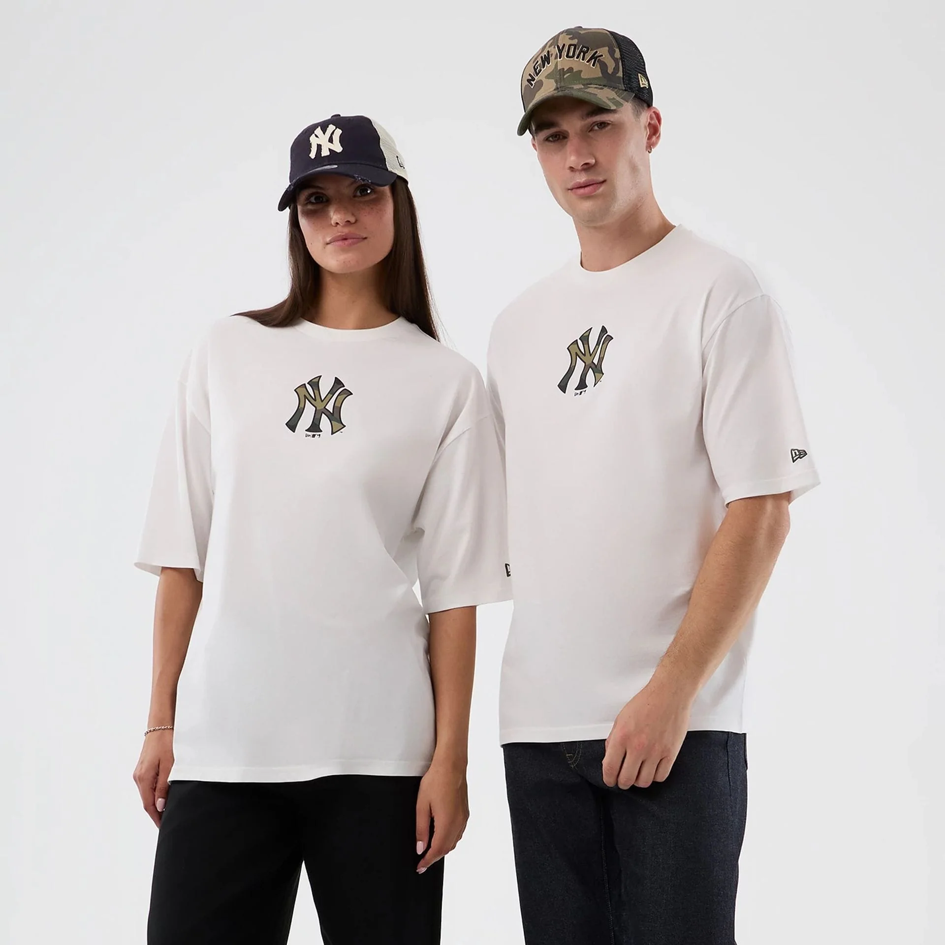 New York Yankees MLB Infill White Oversized T-Shirt