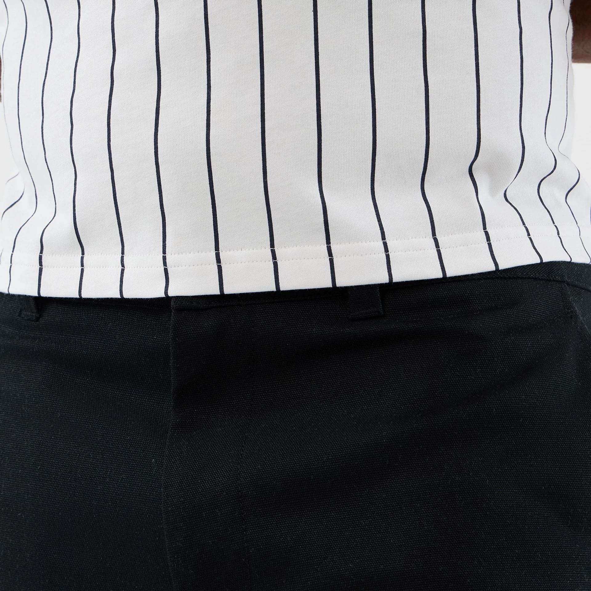 13622-new-era-black-cargo-shorts-4.jpg New Era Black Cargo Shorts