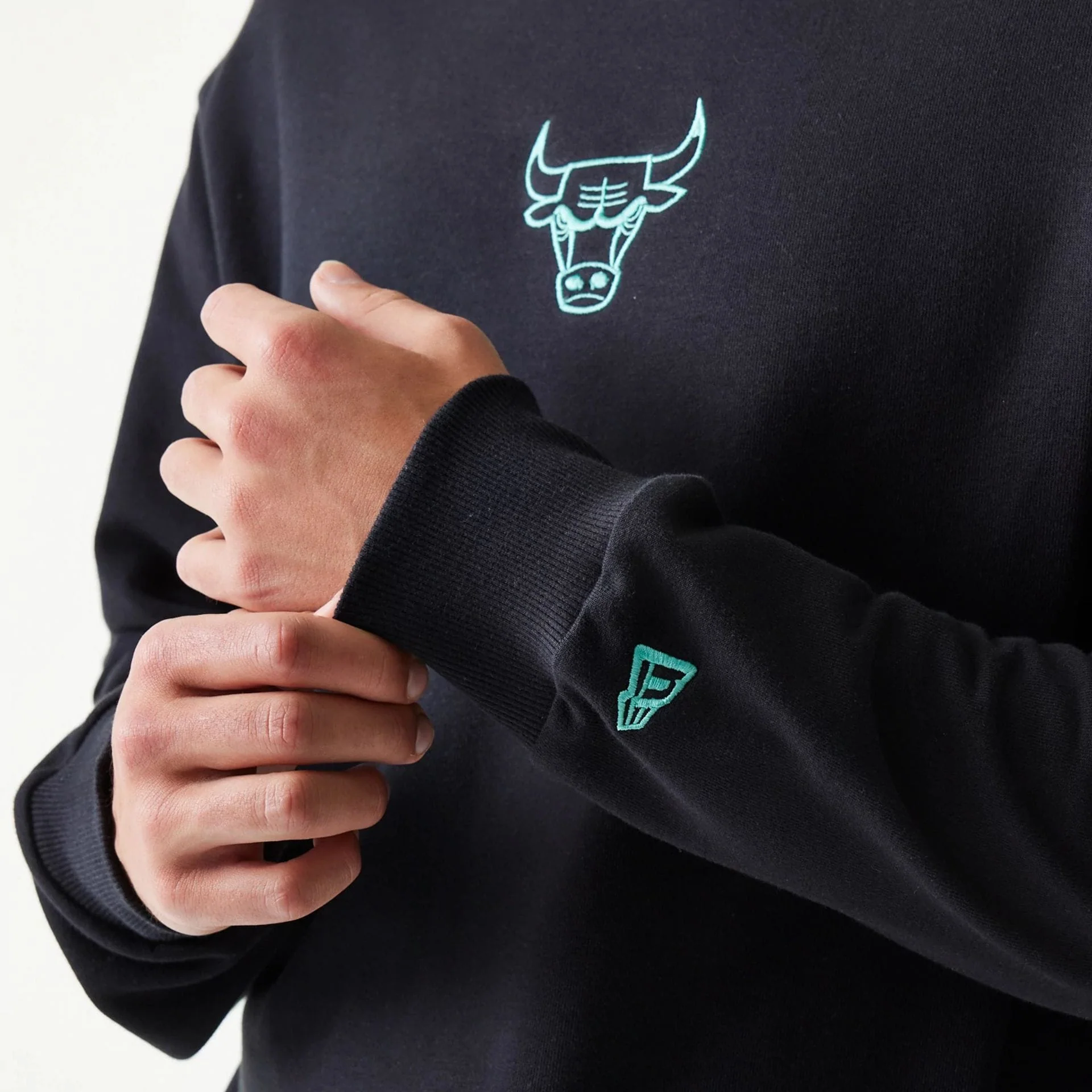 Chicago Bulls NBA Black Oversized Crew Neck Sweater