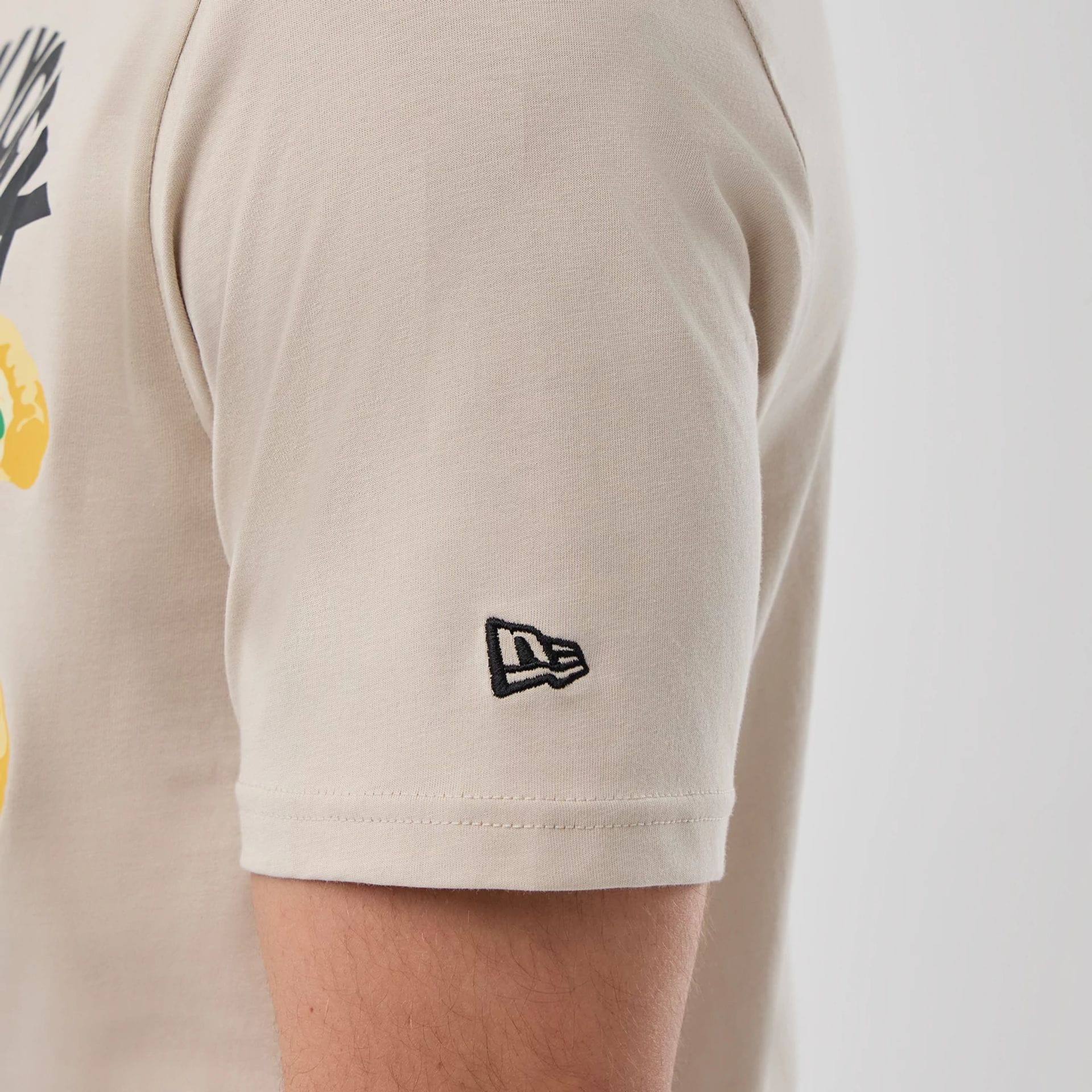 New Era Pizza Graphic Light Beige T-Shirt