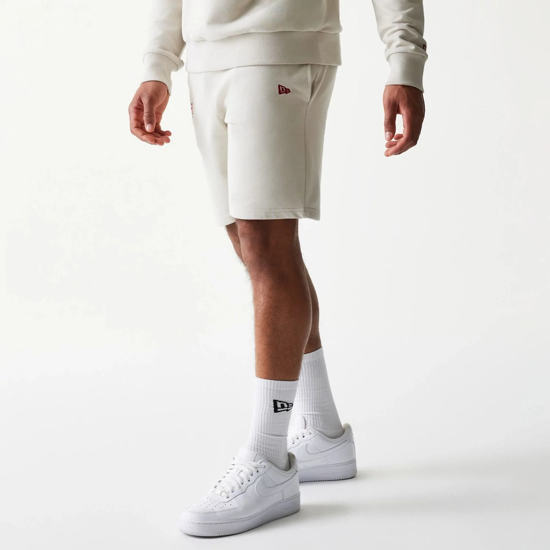 14903-la-lakers-nba-league-essential-light-beige-shorts-1.webp LA Lakers NBA League Essential Light Beige Shorts