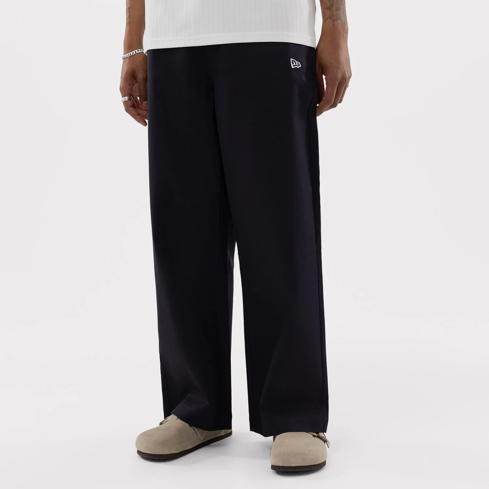 15317-la-dodgers-mlb-navy-woven-chinos-5.webp LA Dodgers MLB Navy Woven Chinos