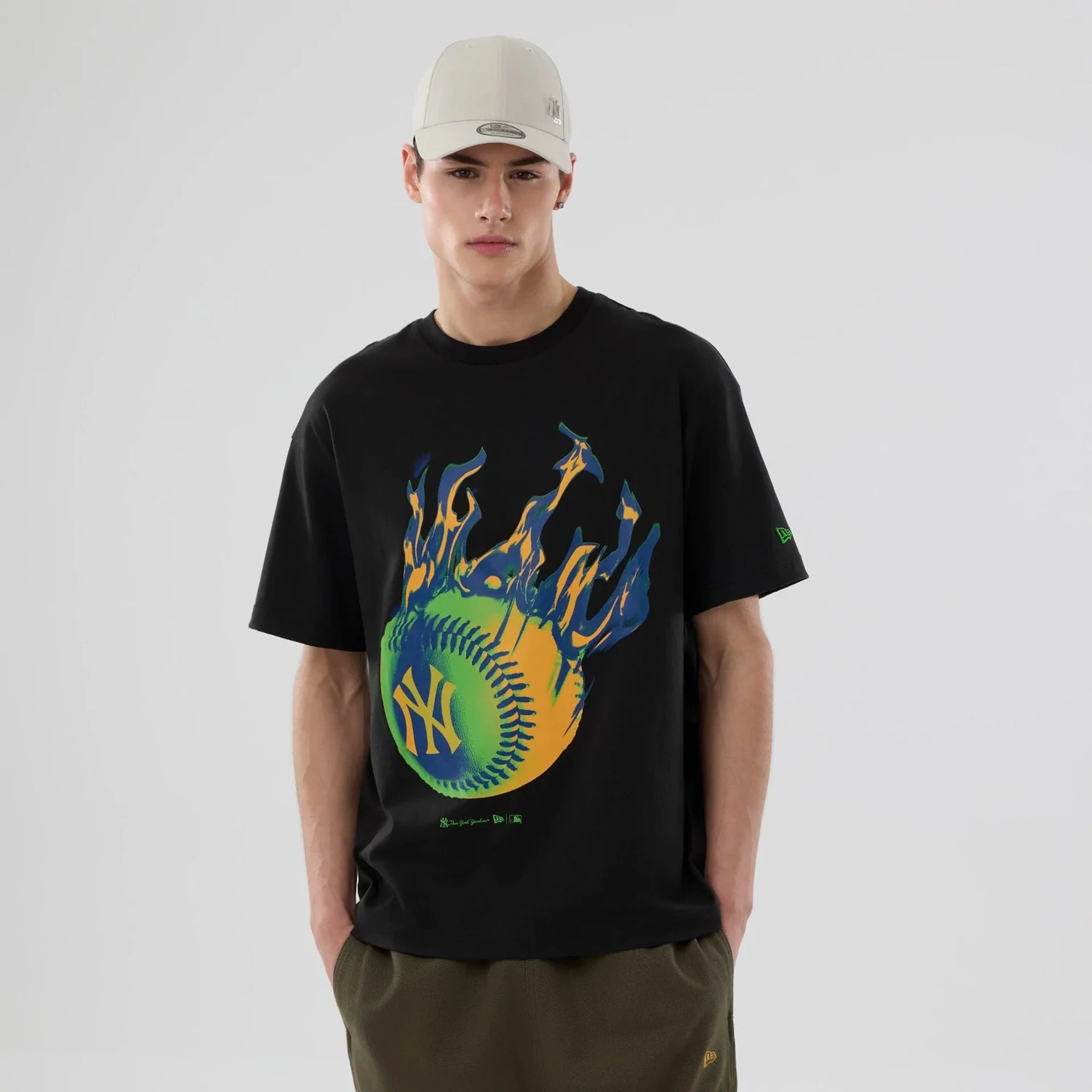 New York Yankees MLB On Fire Black Oversized T-Shirt