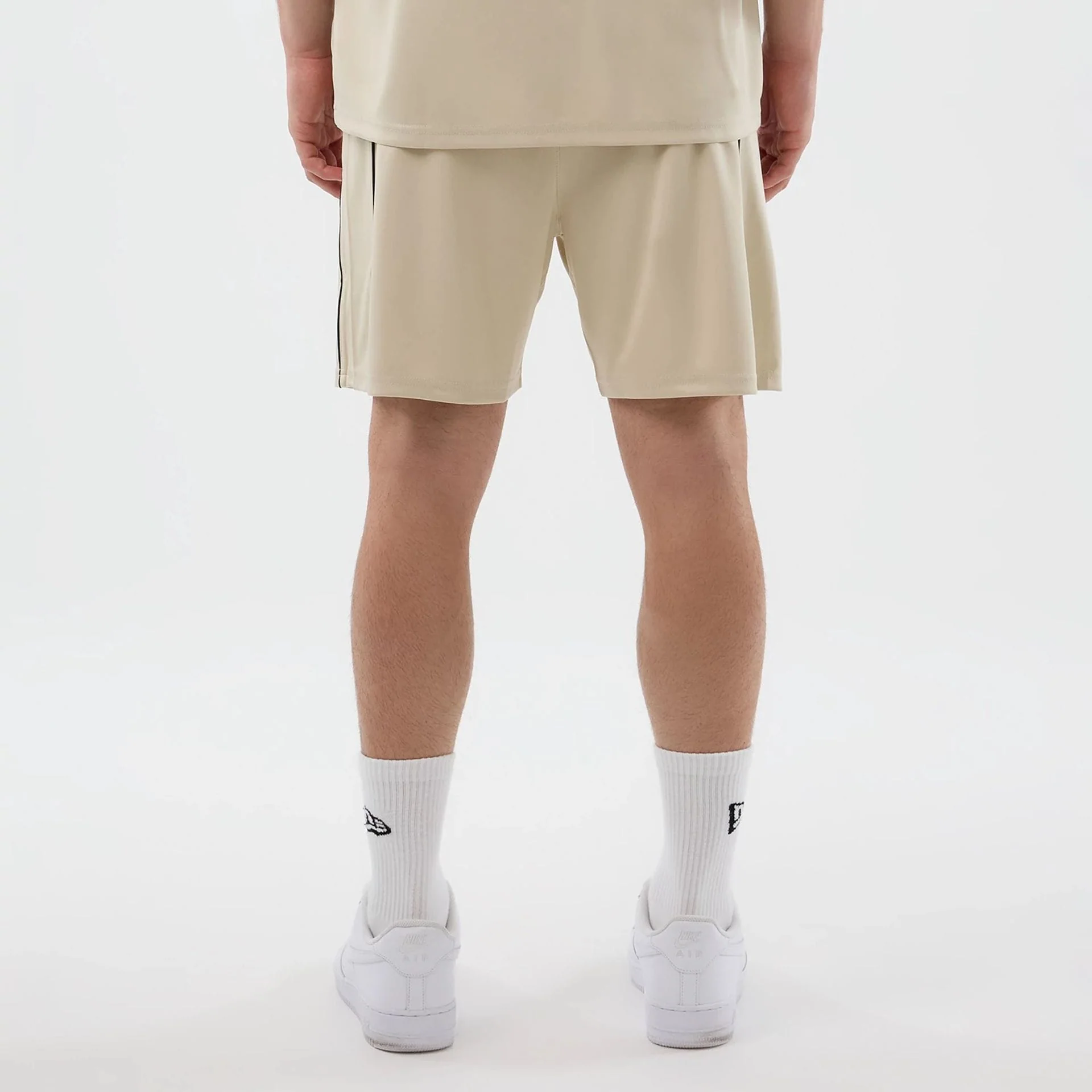 15431-new-era-football-light-beige-shorts-2.webp New Era Football Light Beige Shorts