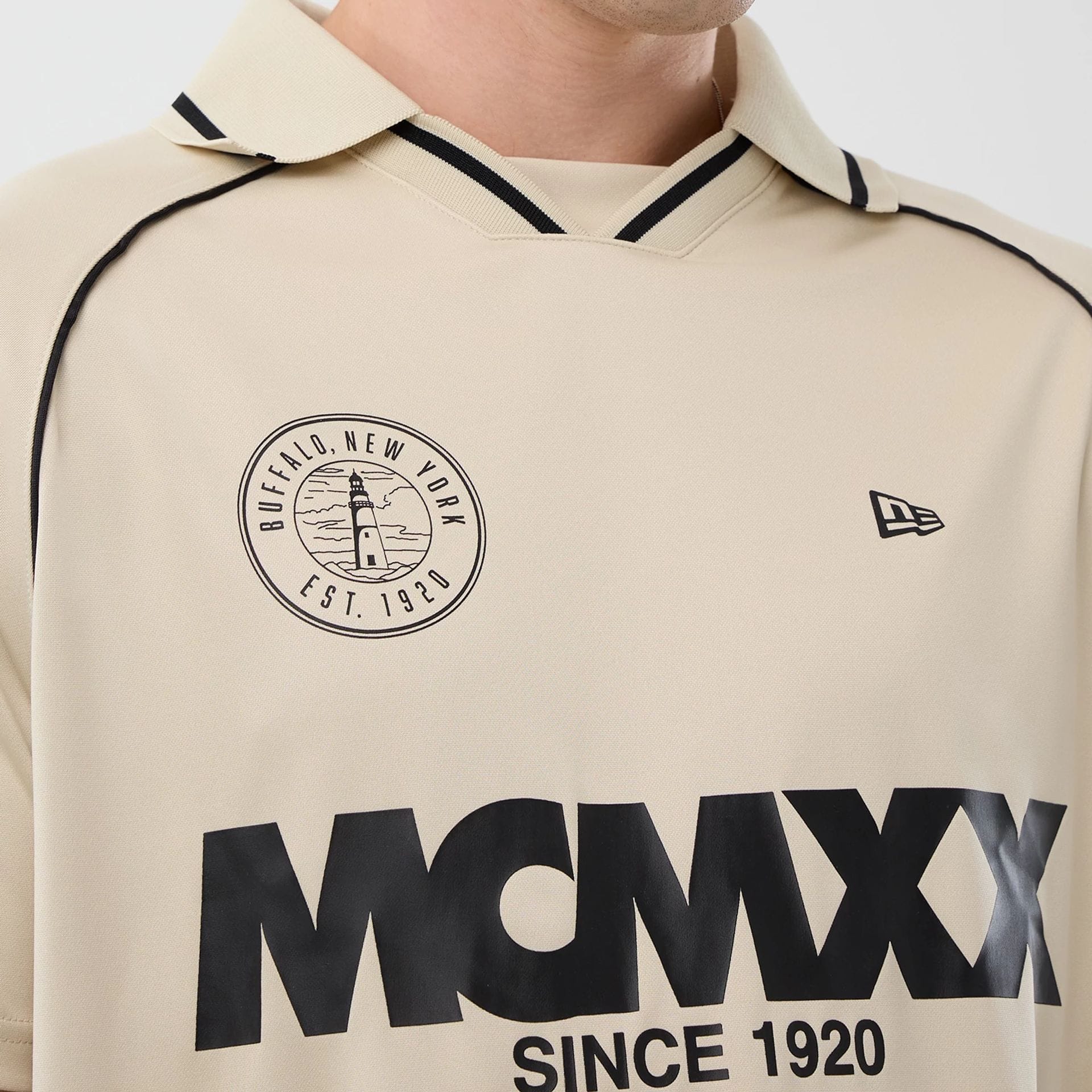 15452-new-era-football-light-beige-t-shirt-4.jpg New Era Football Light Beige T-Shirt
