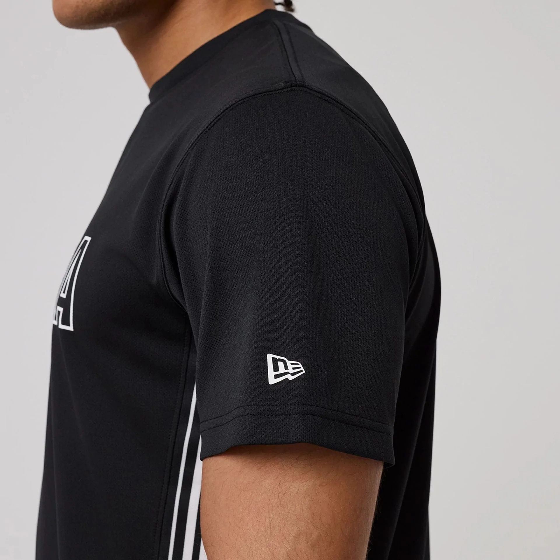 New Era Mesh Black T-Shirt