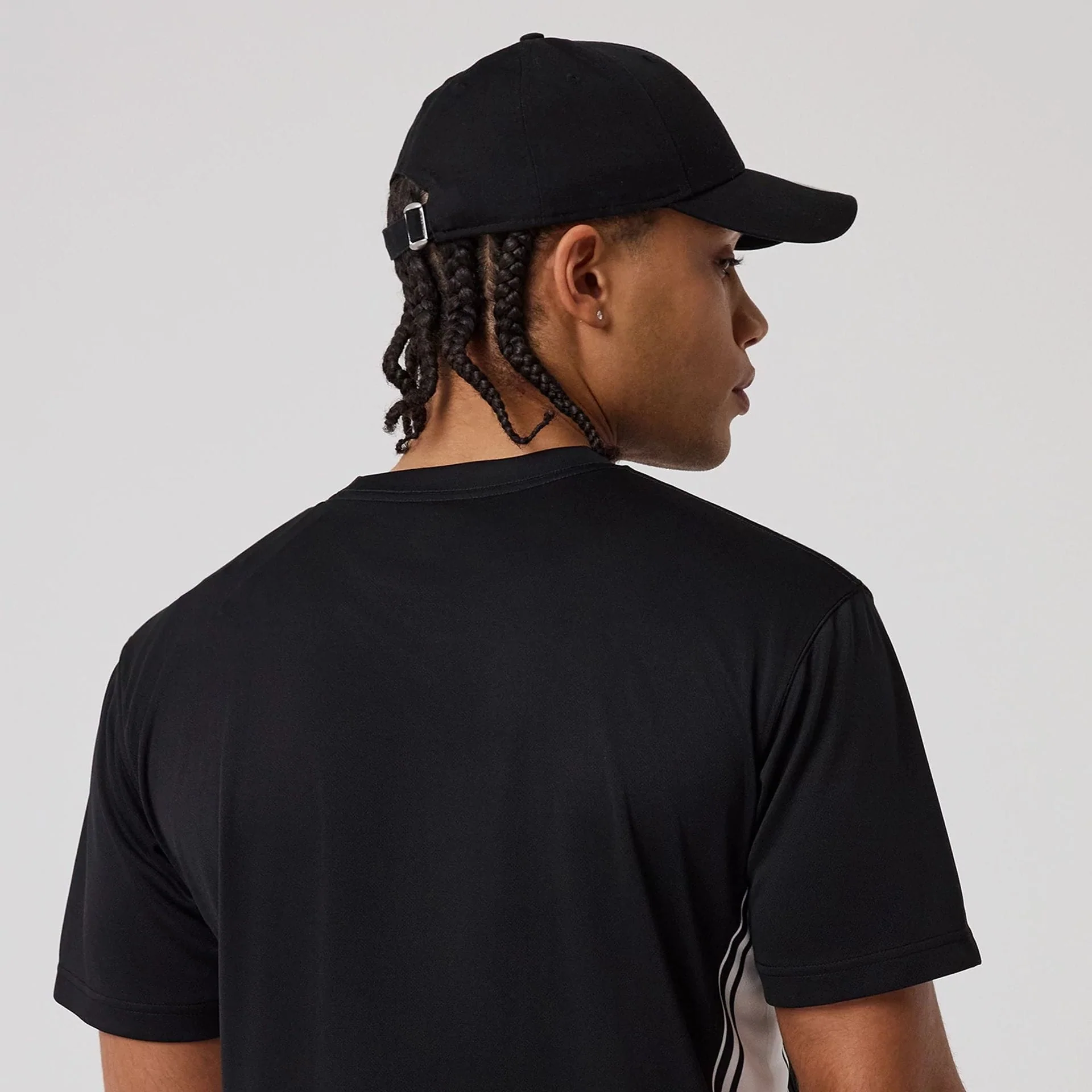New Era Mesh Black T-Shirt