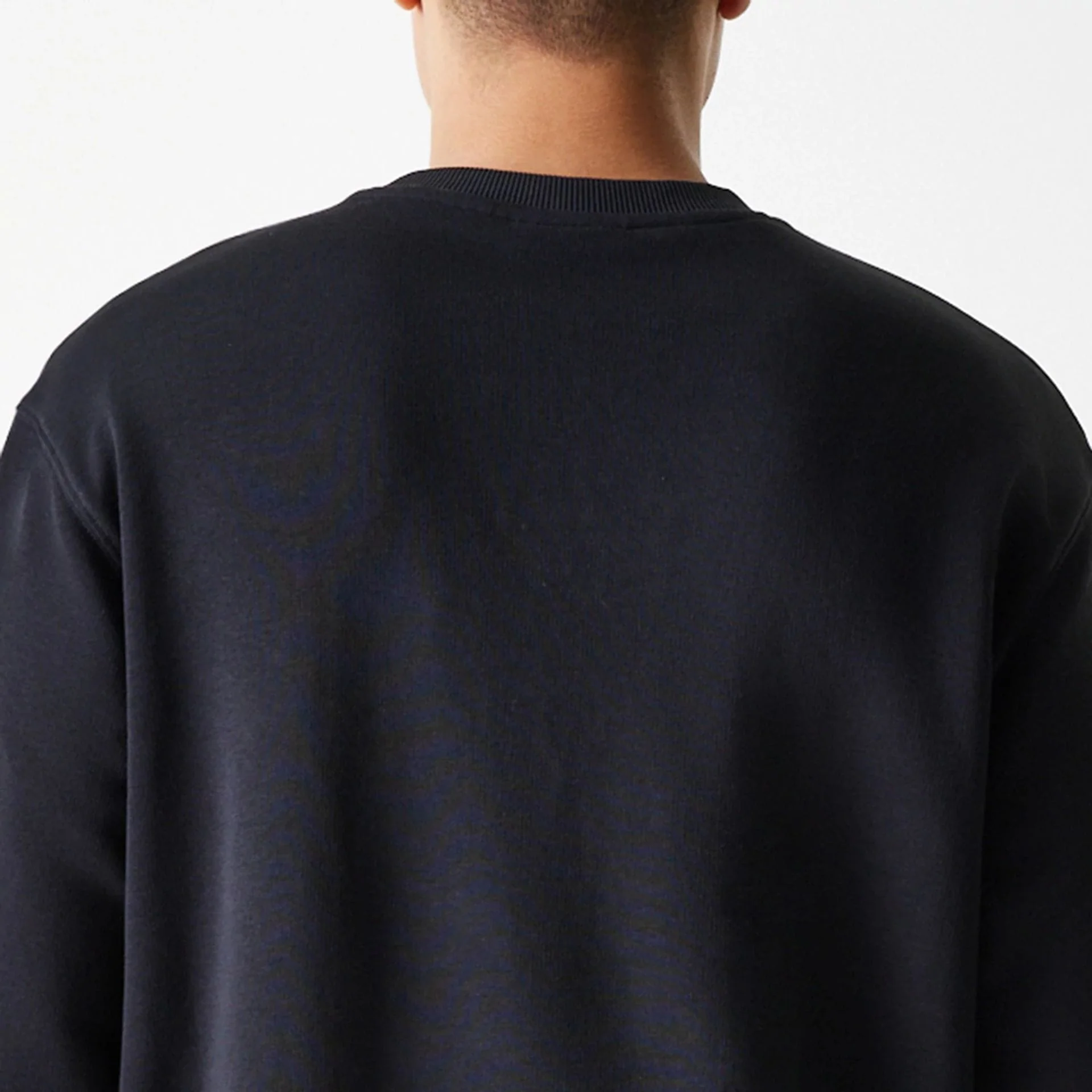 16256-new-york-yankees-mlb-league-essential-french-terry-black-crew-neck-sweater-7.webp New York Yankees MLB League Essential French Terry Black Crew Neck Sweater