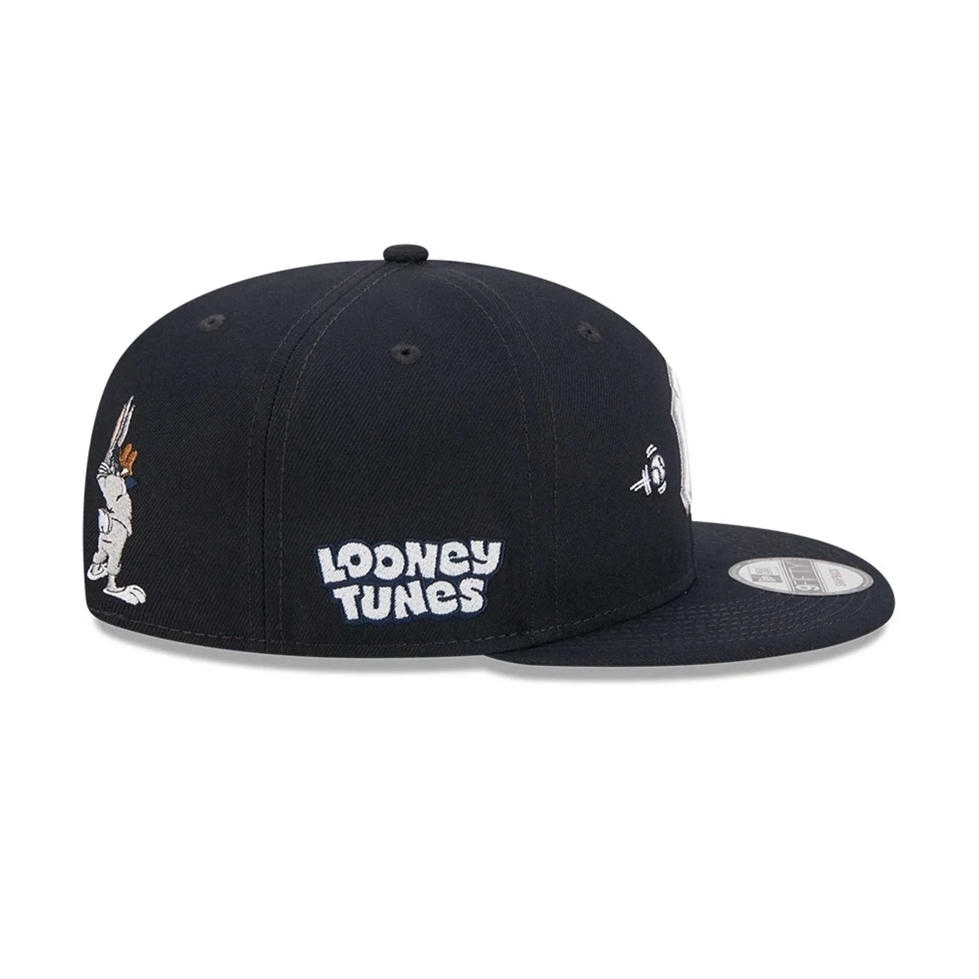 Yankees MLB X Looney Tunes Bugs Bunny Navy 9FIFTY Snapback Adjustable Cap