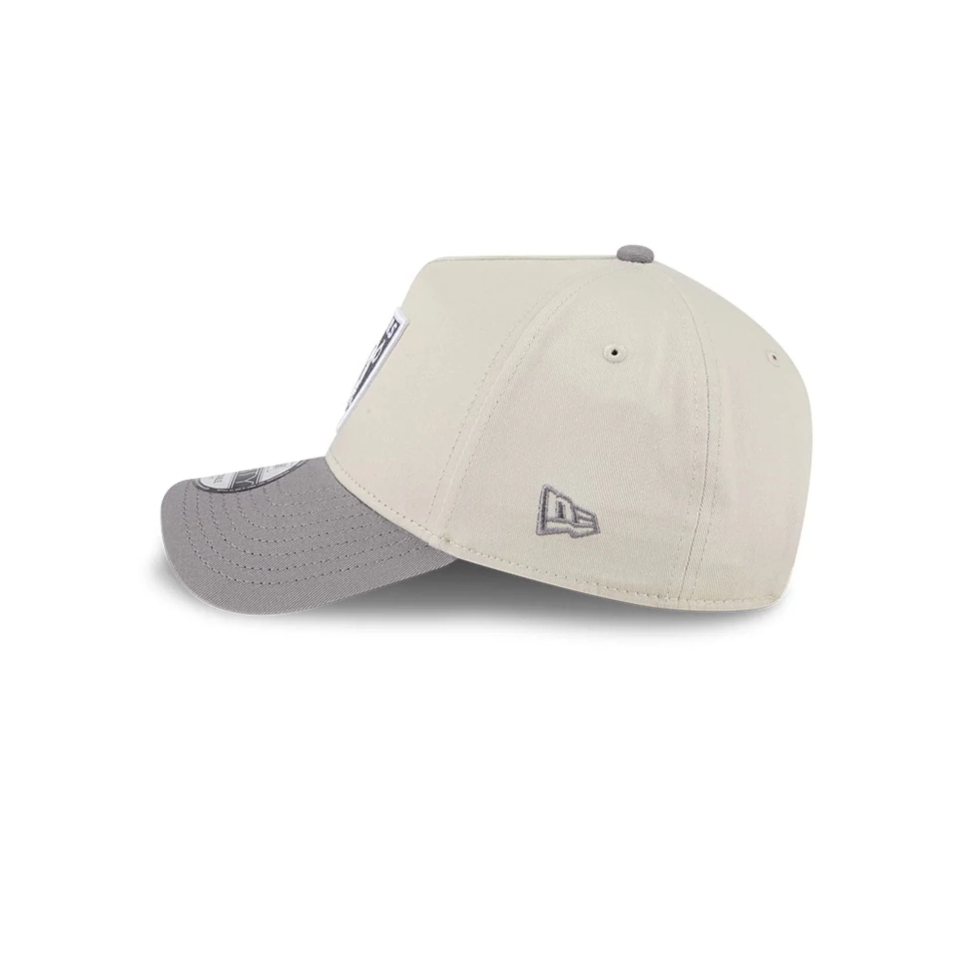17138-las-vegas-raiders-nfl-stone-storm-light-beige-9forty-a-frame-adjustable-cap-4.webp Las Vegas Raiders NFL Stone Storm Light Beige 9FORTY A-Frame Adjustable Cap