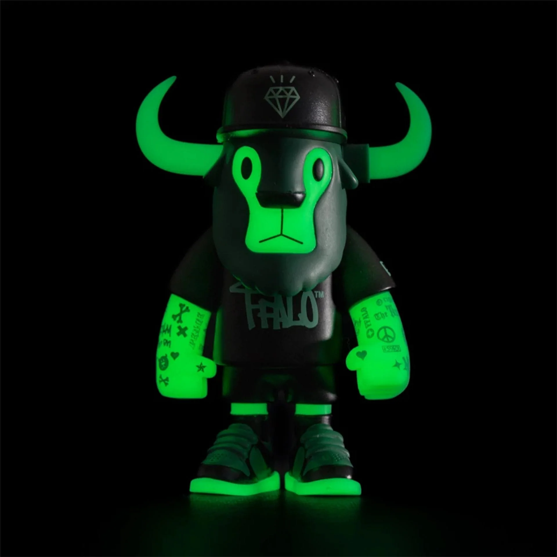 2458-new-era-59fifty-day-2026-glow-in-the-dark-black-ffalo-figure-2.webp New Era 59FIFTY Day 2026 Glow In The Dark Black Ffalo Figure