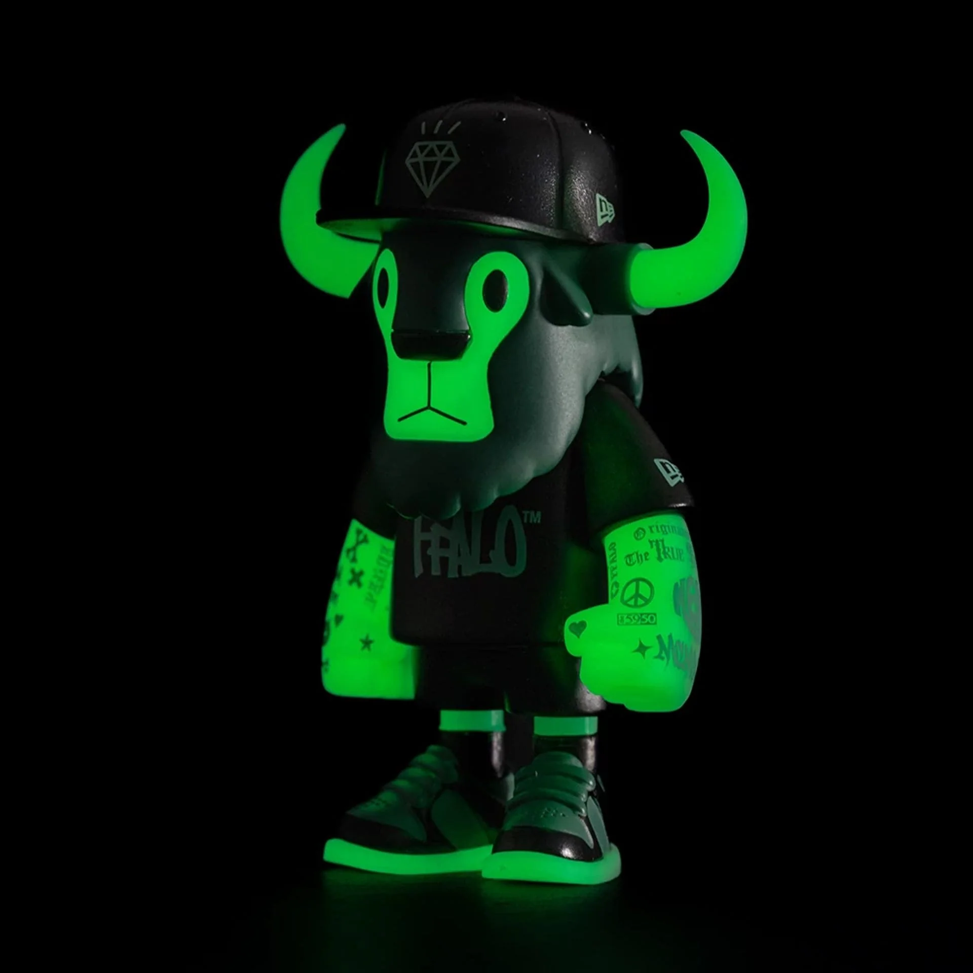 2458-new-era-59fifty-day-2026-glow-in-the-dark-black-ffalo-figure-7.webp New Era 59FIFTY Day 2026 Glow In The Dark Black Ffalo Figure