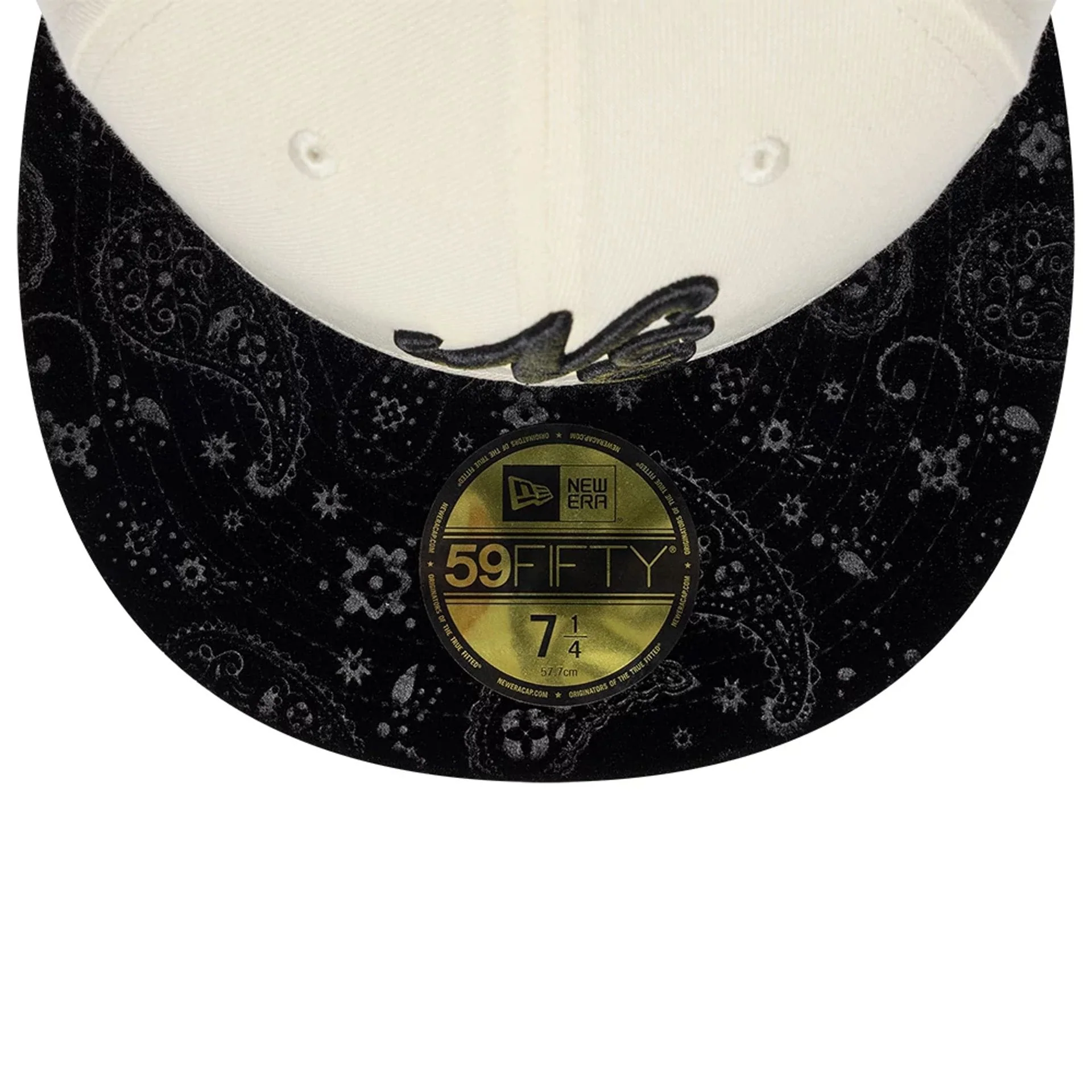 3799-new-era-paisley-visor-light-beige-59fifty-fitted-cap-2.webp New Era Paisley Visor Light Beige 59FIFTY Fitted Cap