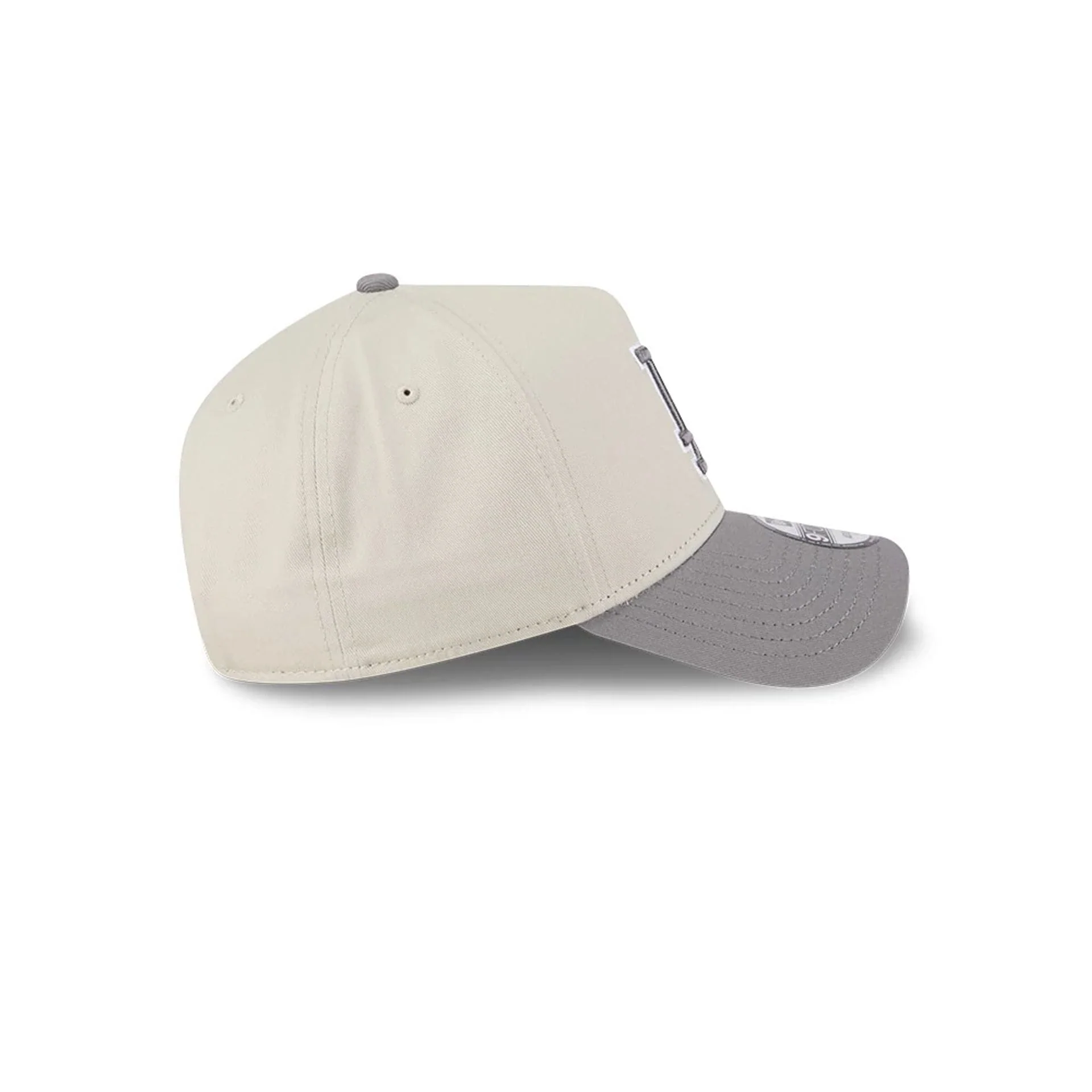 6215-la-dodgers-mlb-stone-storm-light-beige-9forty-a-frame-adjustable-cap-5.webp LA Dodgers MLB Stone Storm Light Beige 9FORTY A-Frame Adjustable Cap