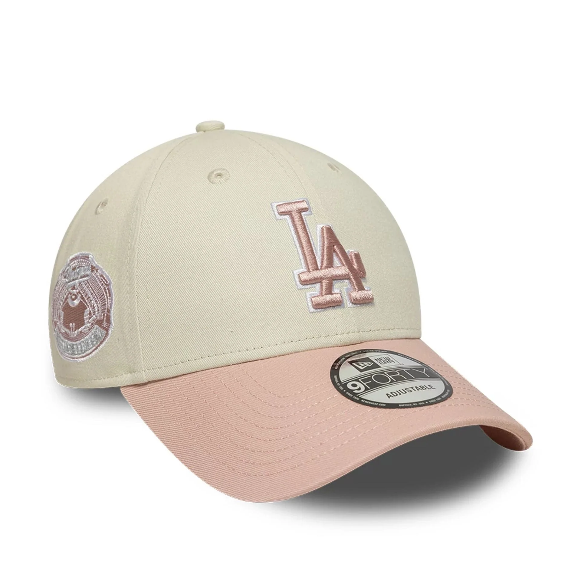 6699-la-dodgers-mlb-world-series-patch-light-beige-9forty-adjustable-cap-1.webp LA Dodgers MLB World Series Patch Light Beige 9FORTY Adjustable Cap