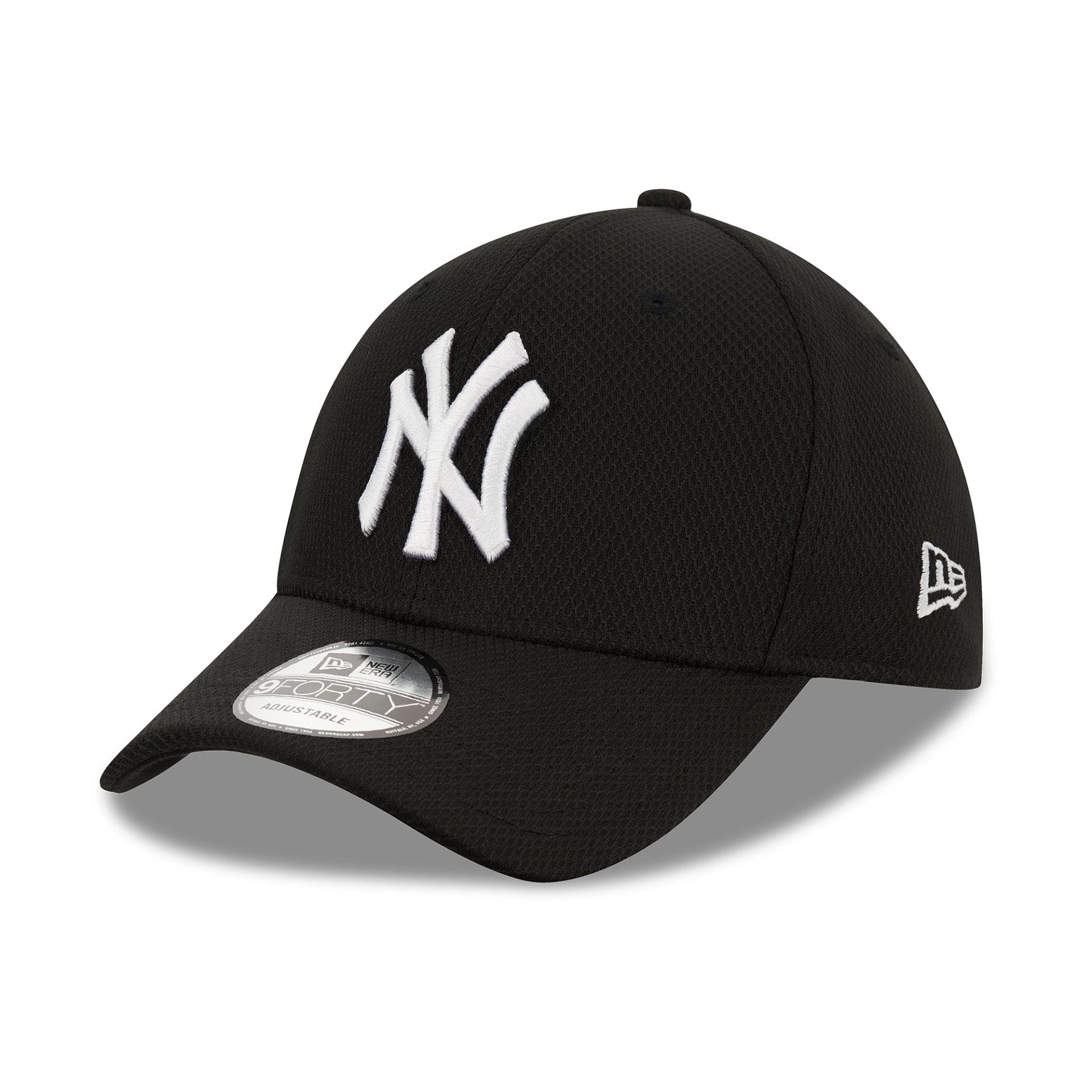 6861-new-york-yankees-black-9forty-cap-1.jpg New York Yankees Black 9FORTY Cap