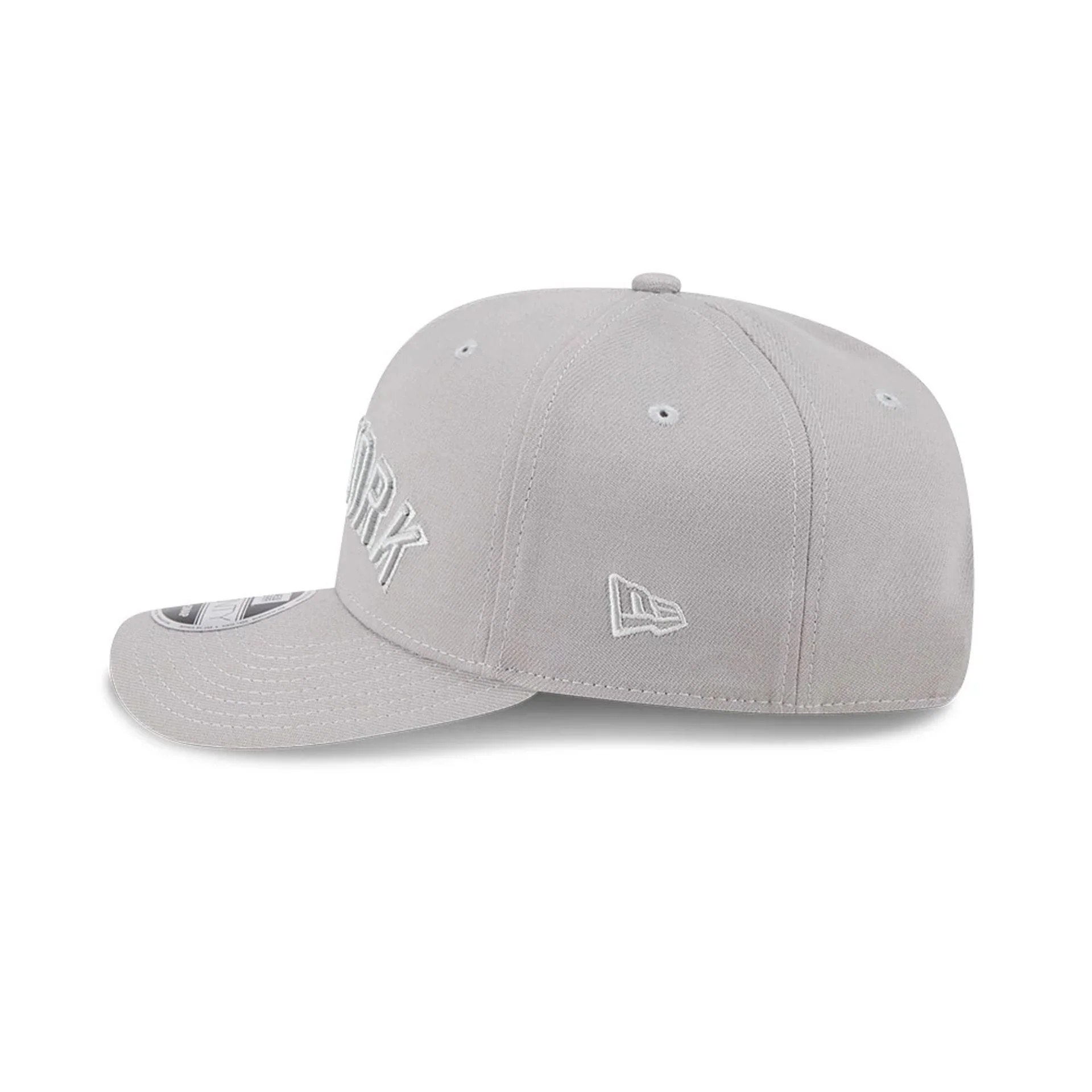 New York Yankees MLB Script Grey 9SEVENTY Stretch Snap Adjustable Cap