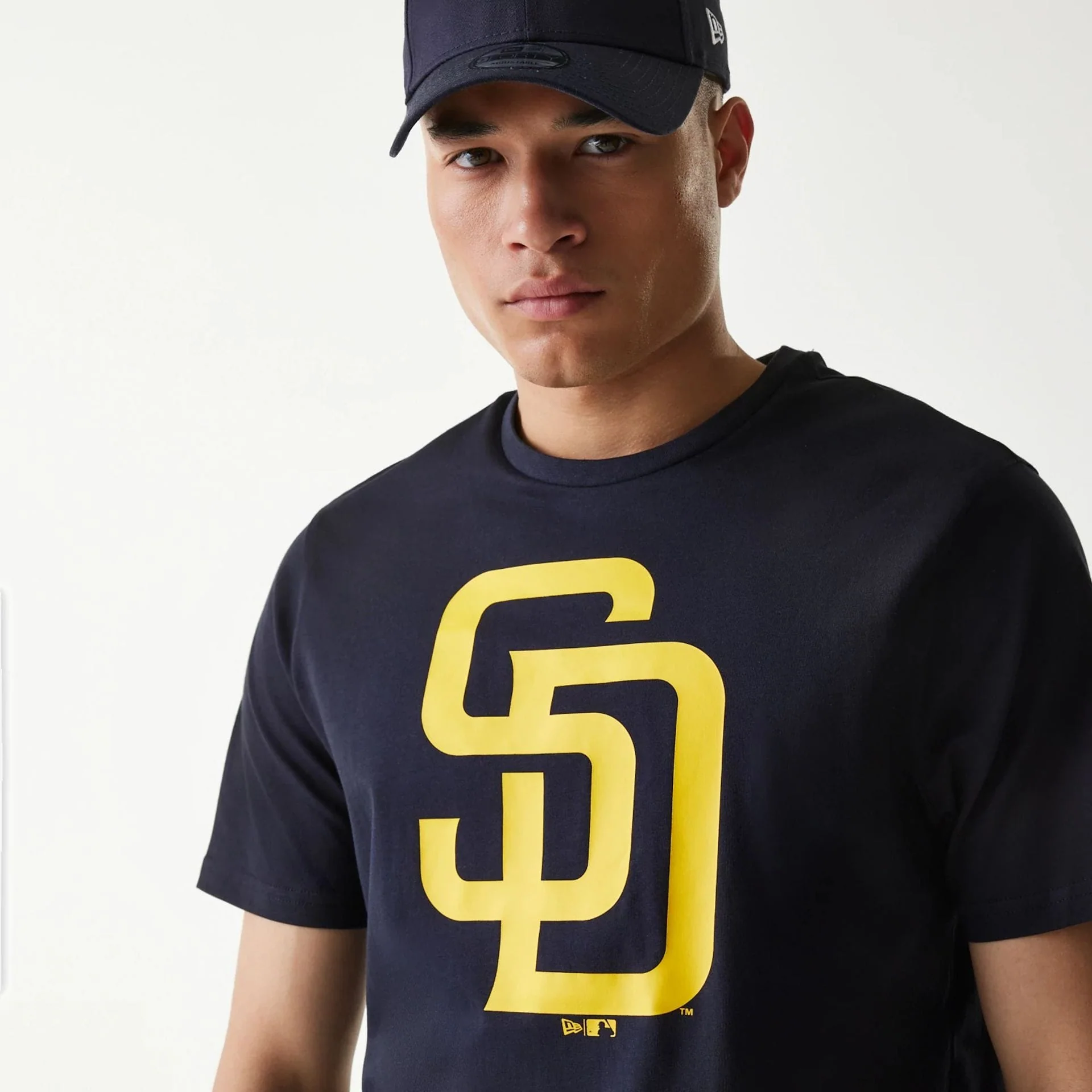 8279-san-diego-padres-mlb-regular-navy-t-shirt-3.webp San Diego Padres MLB Regular Navy T-Shirt