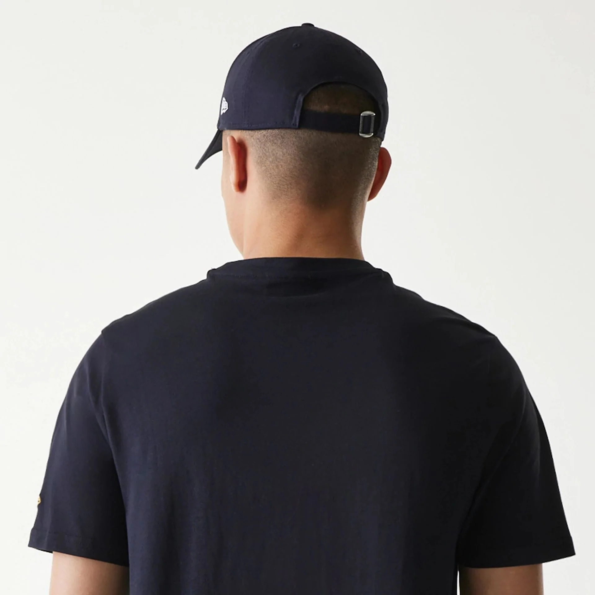 8279-san-diego-padres-mlb-regular-navy-t-shirt-7.webp San Diego Padres MLB Regular Navy T-Shirt