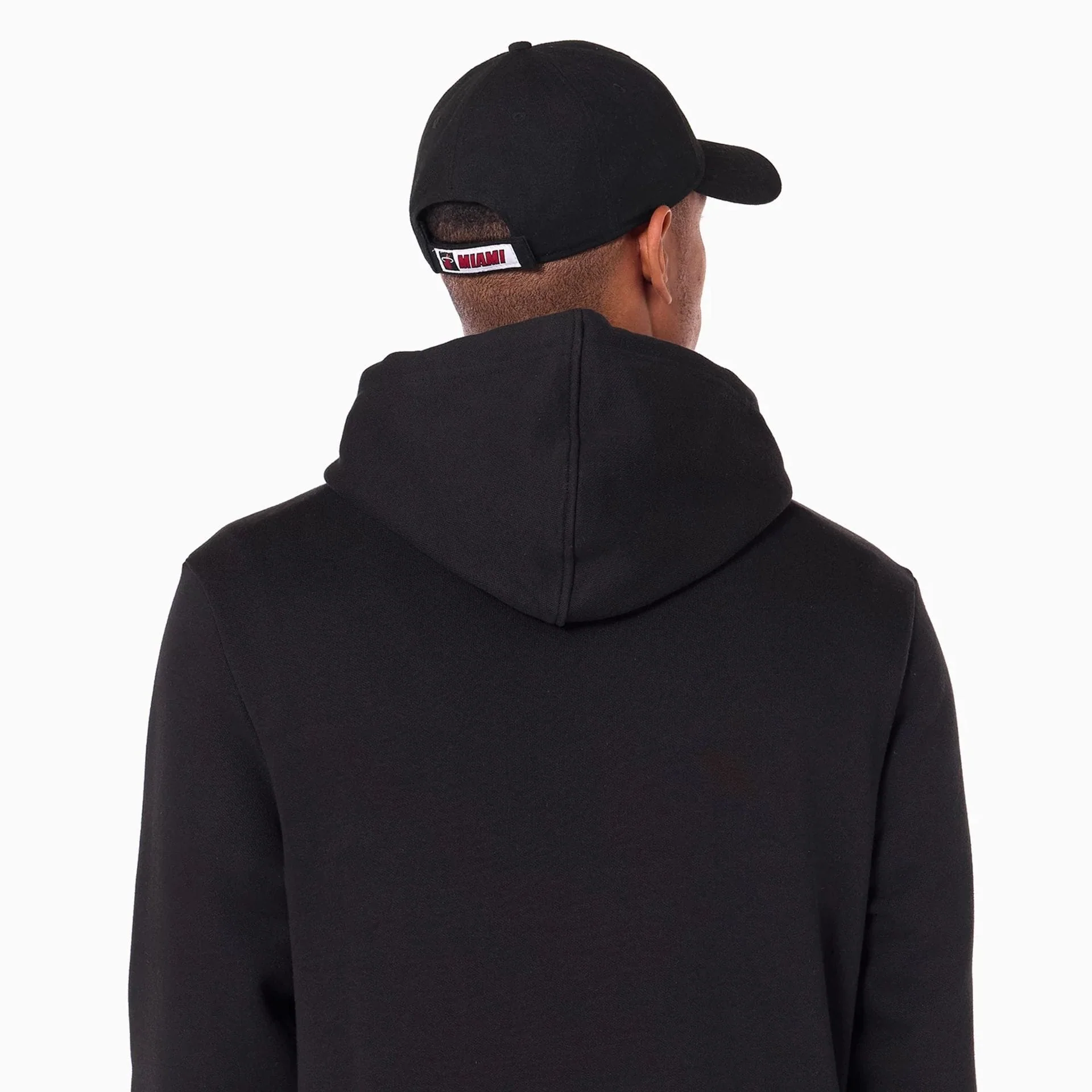 8692-miami-heat-nba-black-pullover-hoodie-5.webp Miami Heat NBA Black Pullover Hoodie