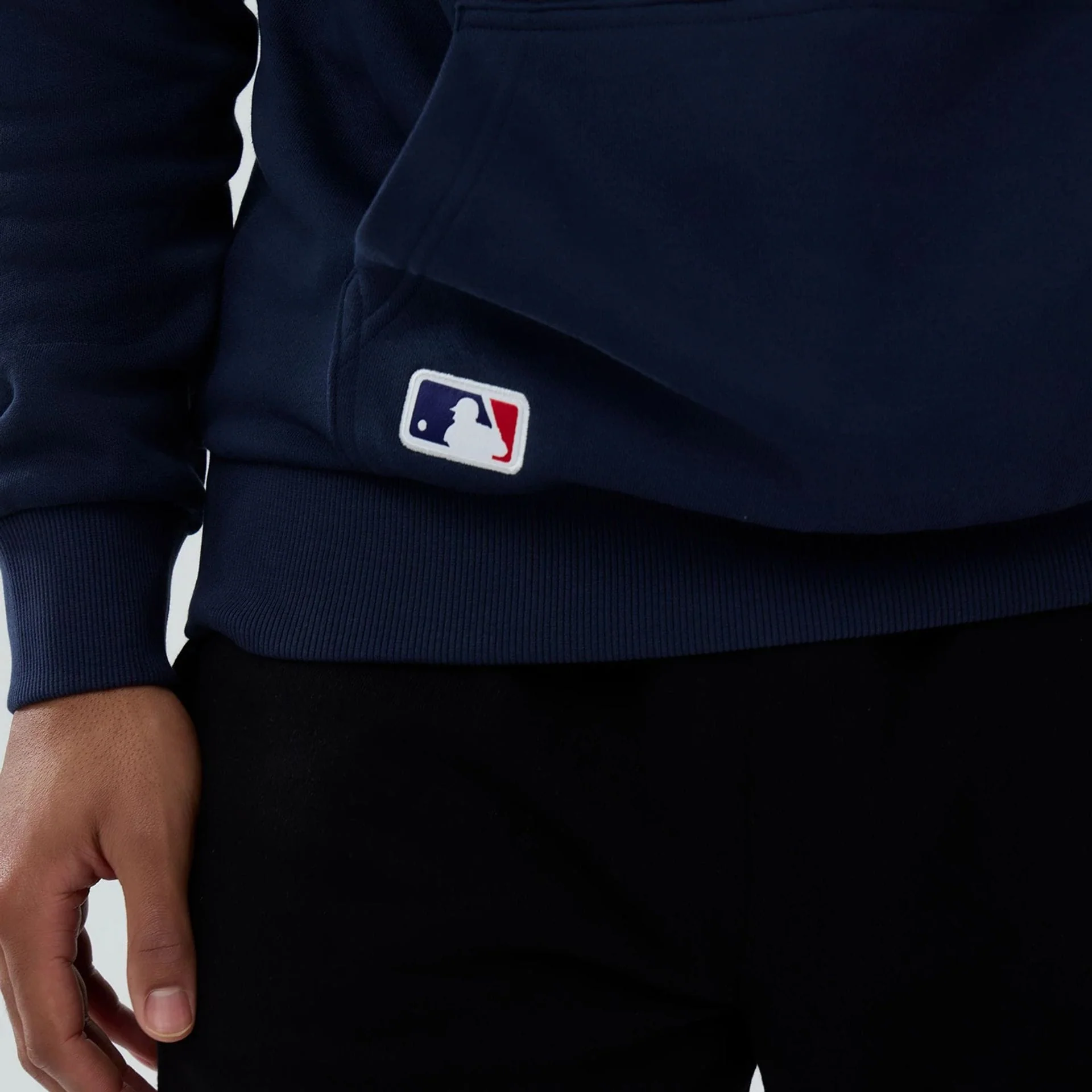 8986-houston-astros-mlb-dark-blue-pullover-hoodie-5.webp Houston Astros MLB Dark Blue Pullover Hoodie