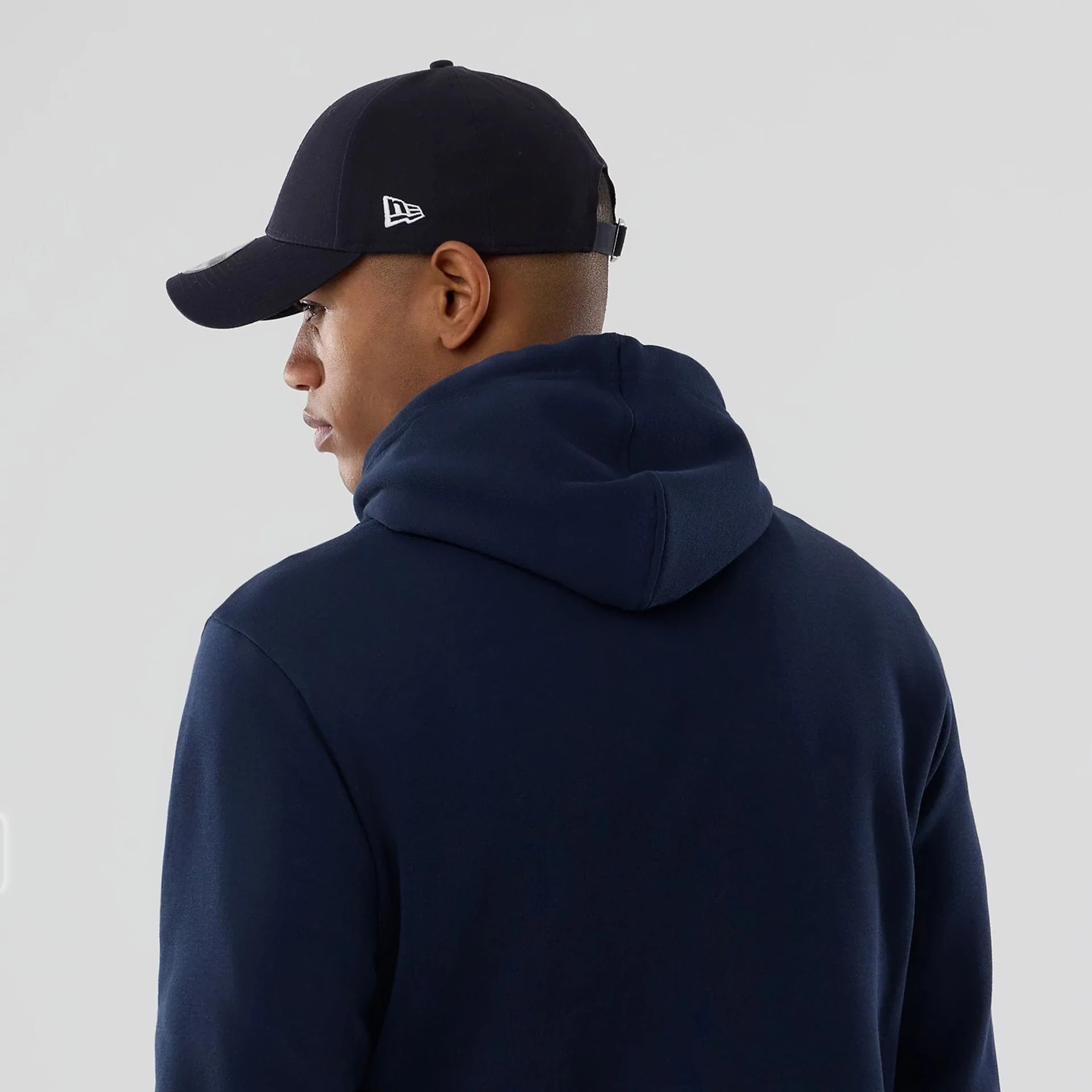 8986-houston-astros-mlb-dark-blue-pullover-hoodie-6.webp Houston Astros MLB Dark Blue Pullover Hoodie