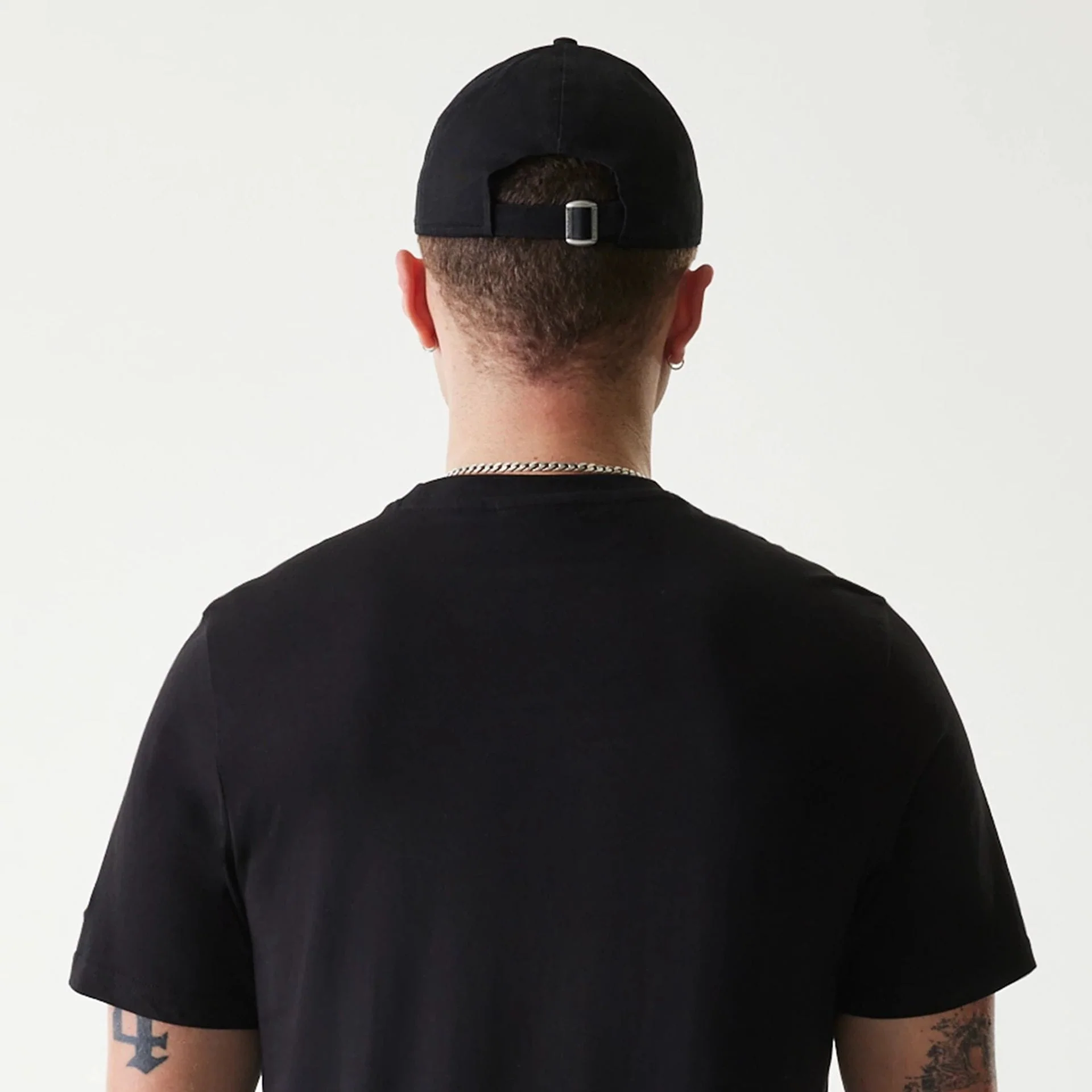 9619-pittsburgh-pirates-mlb-regular-black-t-shirt-7.webp Pittsburgh Pirates MLB Regular Black T-Shirt